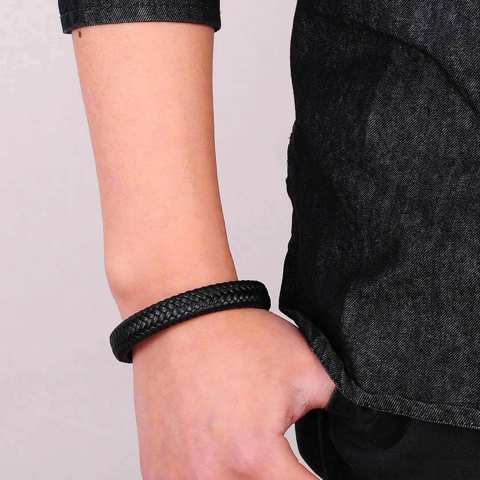 Straight up bracelet