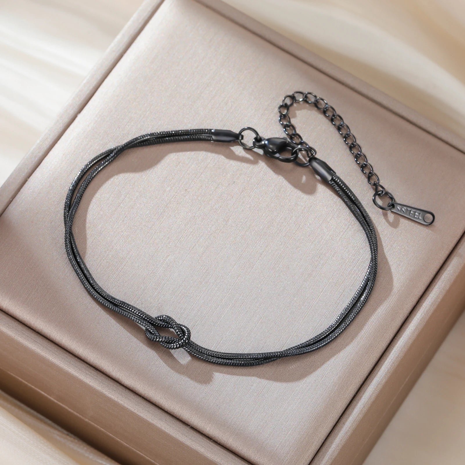 Love knot