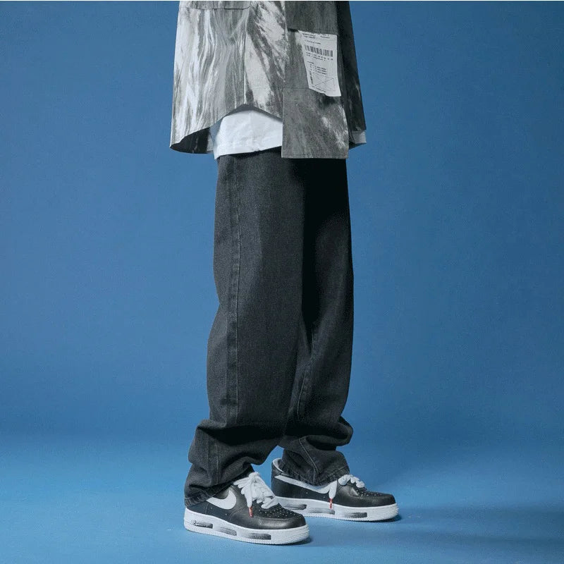 Loose jeans