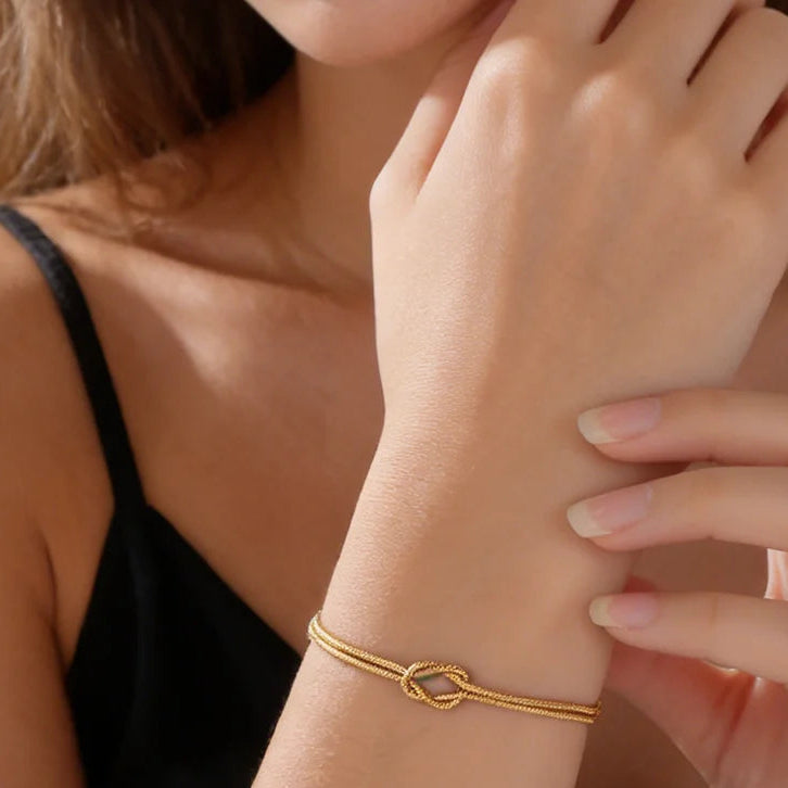 Snake bracelet